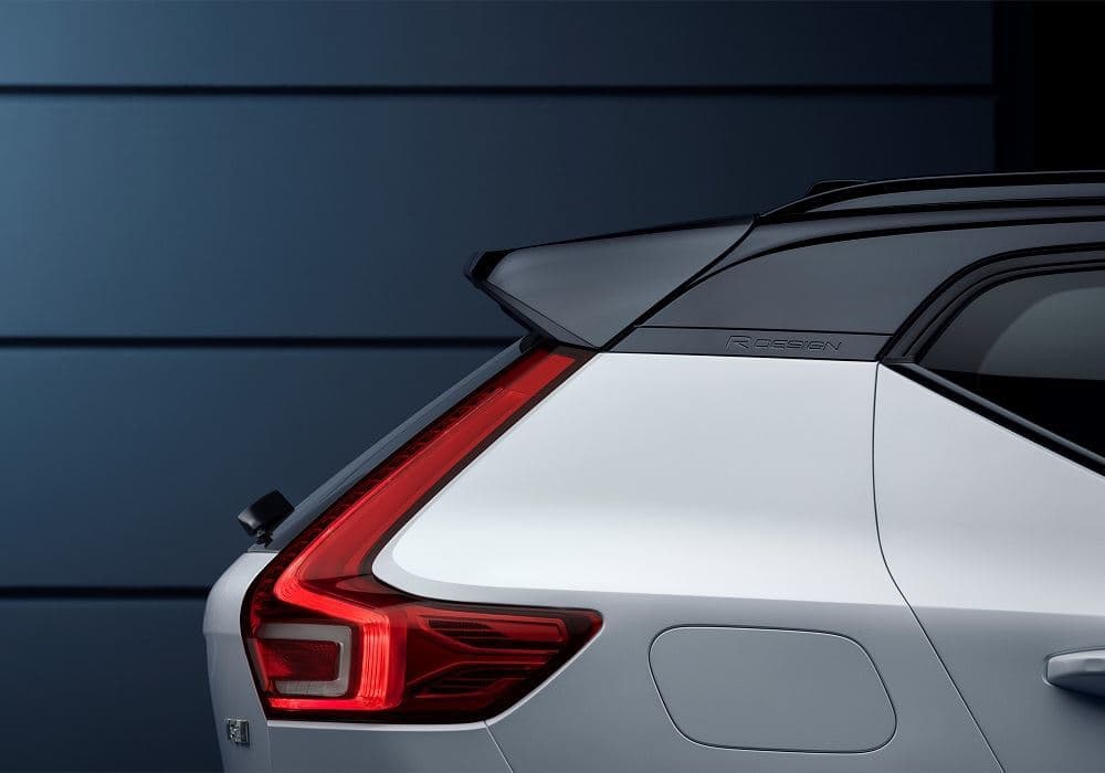 FIRST LOOK: Volvo XC40 image